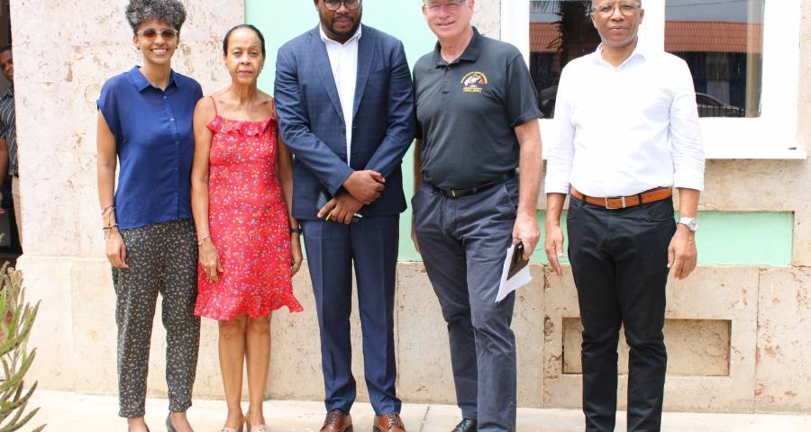 O Instituto do Arquivo Nacional de Cabo Verde (IANCV) recebeu em visita de cortesia dois funcionários da Embaixada dos EUA em Cabo Verde.